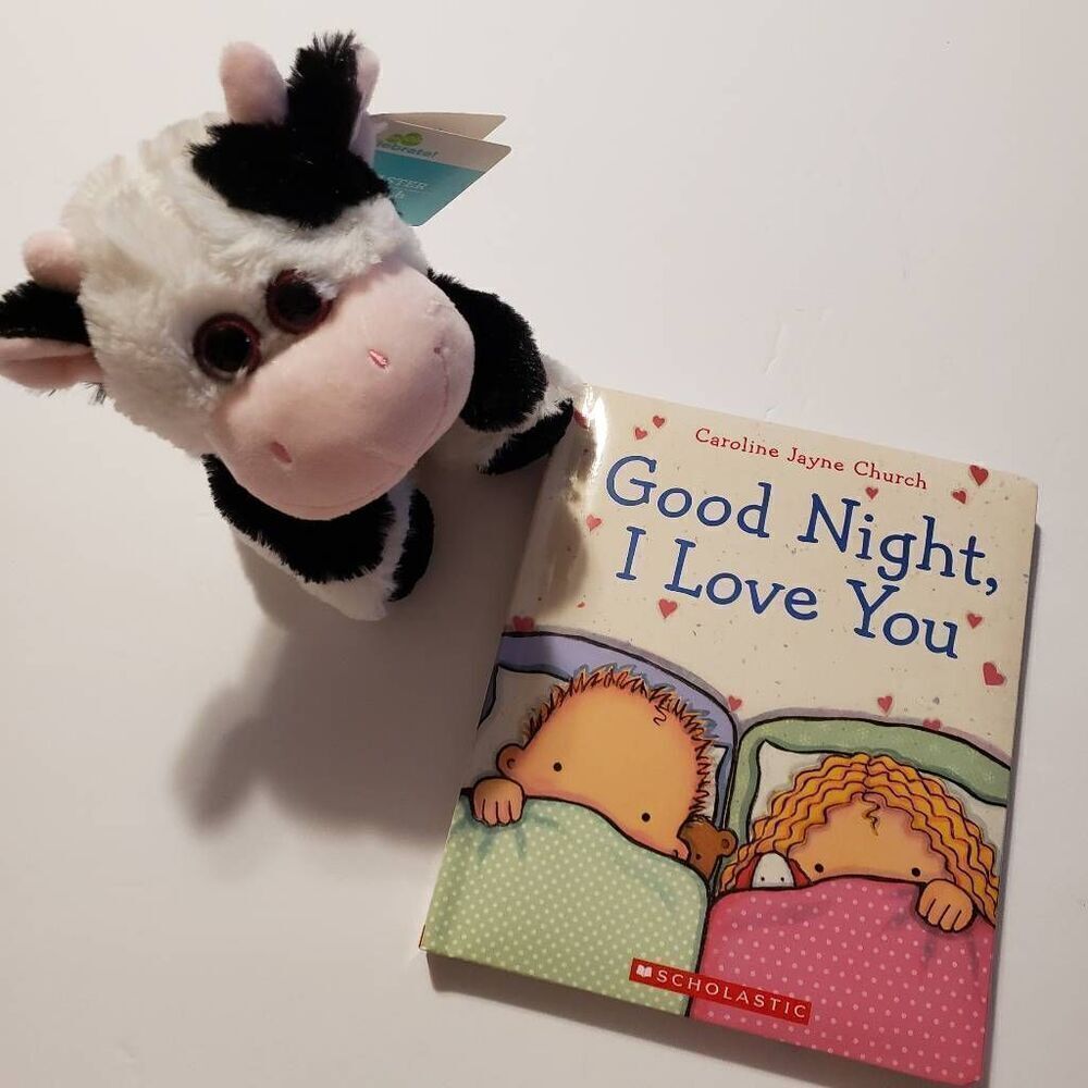 Valentines Board Book and Plush Cow Gift Set NWT